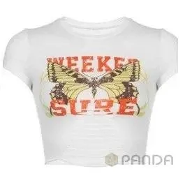 Short form-fitting T-Shirt
