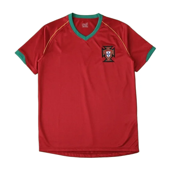 2006 season Portugal home retro Fan version