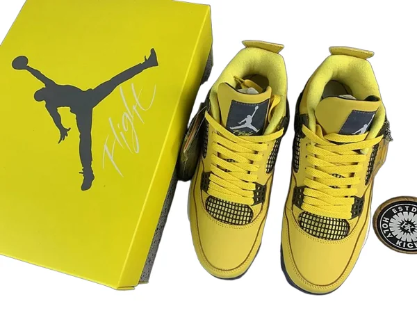 Jordan 4