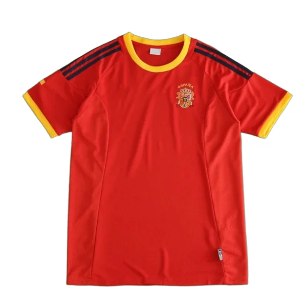 2002 season Spain home retro Fan version