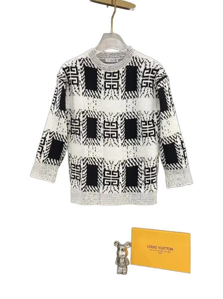 Givenchy Sweater